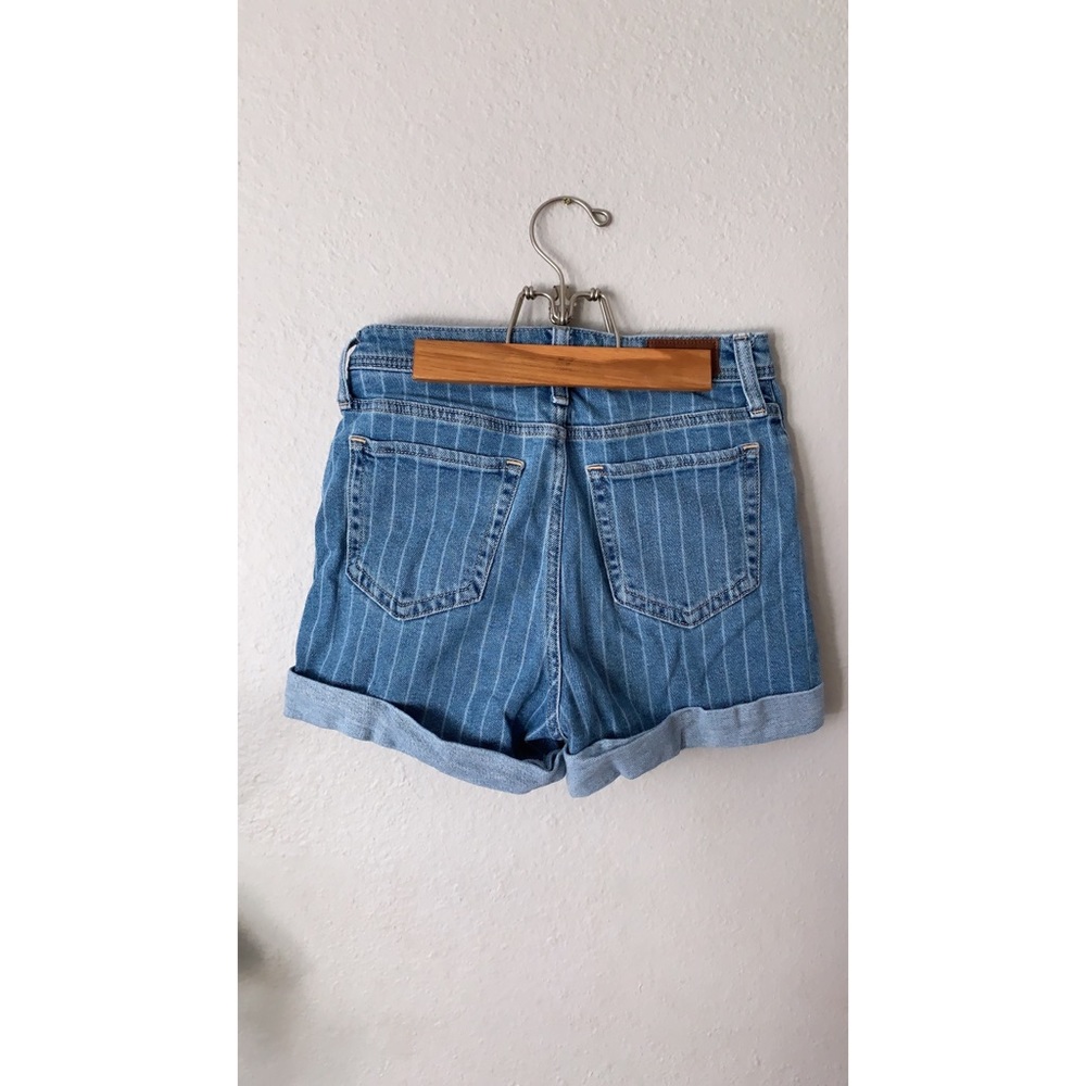 Hollister High waisted shorts